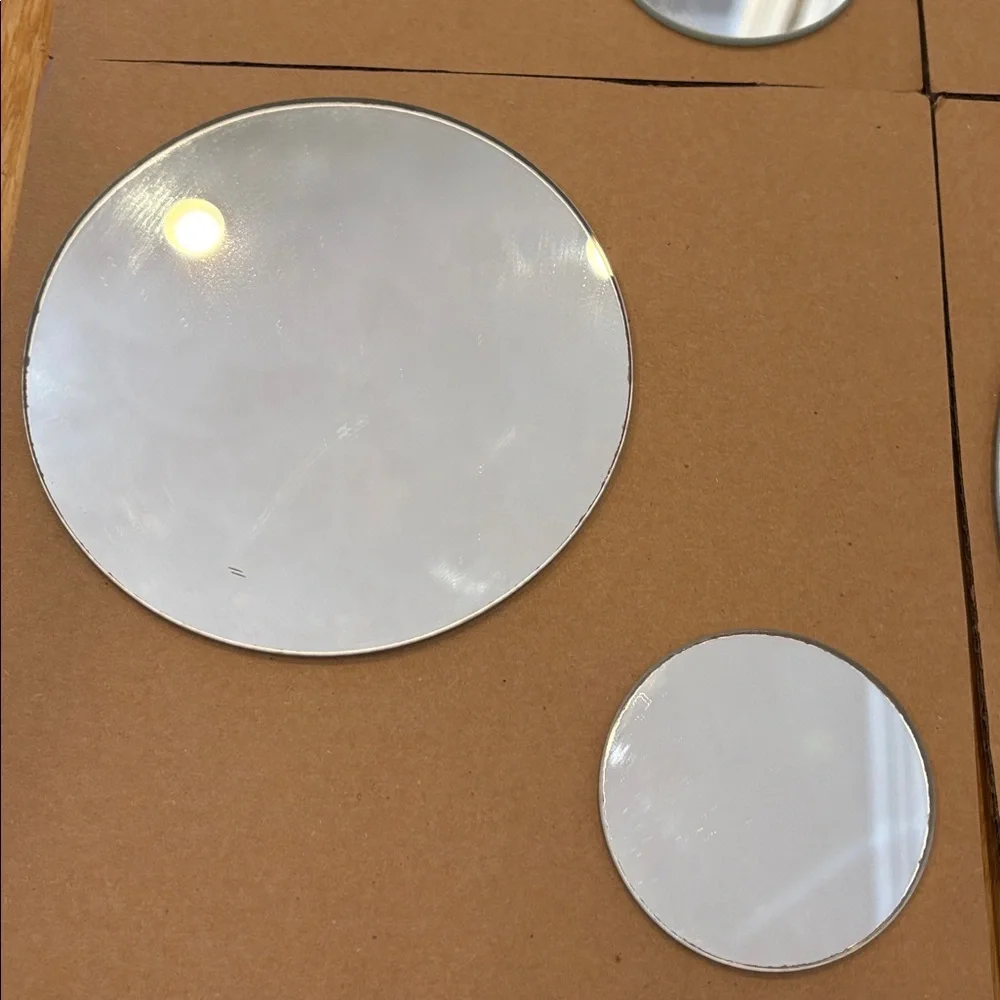 New Zoe Round Mirror Wall Decor, Set of 7